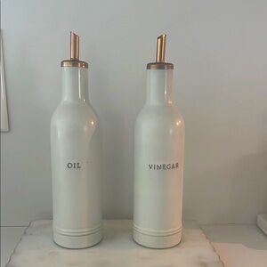 Hearth & Hand Cream Oil and Vinegar Set